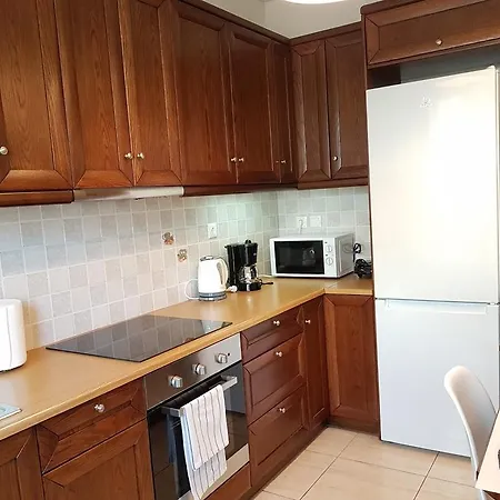 Errathens Zephyr - Center, 3 Bd, 1 Bath Апартаменты *